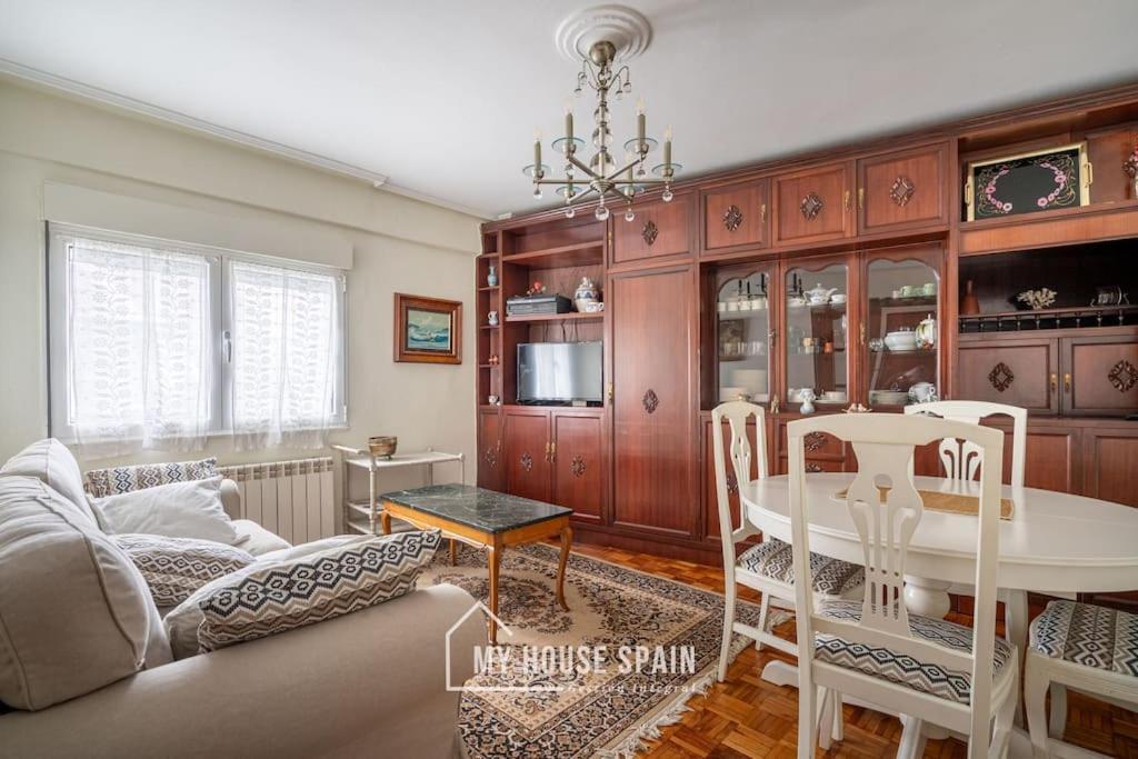 Myhousespain - Piso Centrico Junto A La Playa Хіхон Екстер'єр фото
