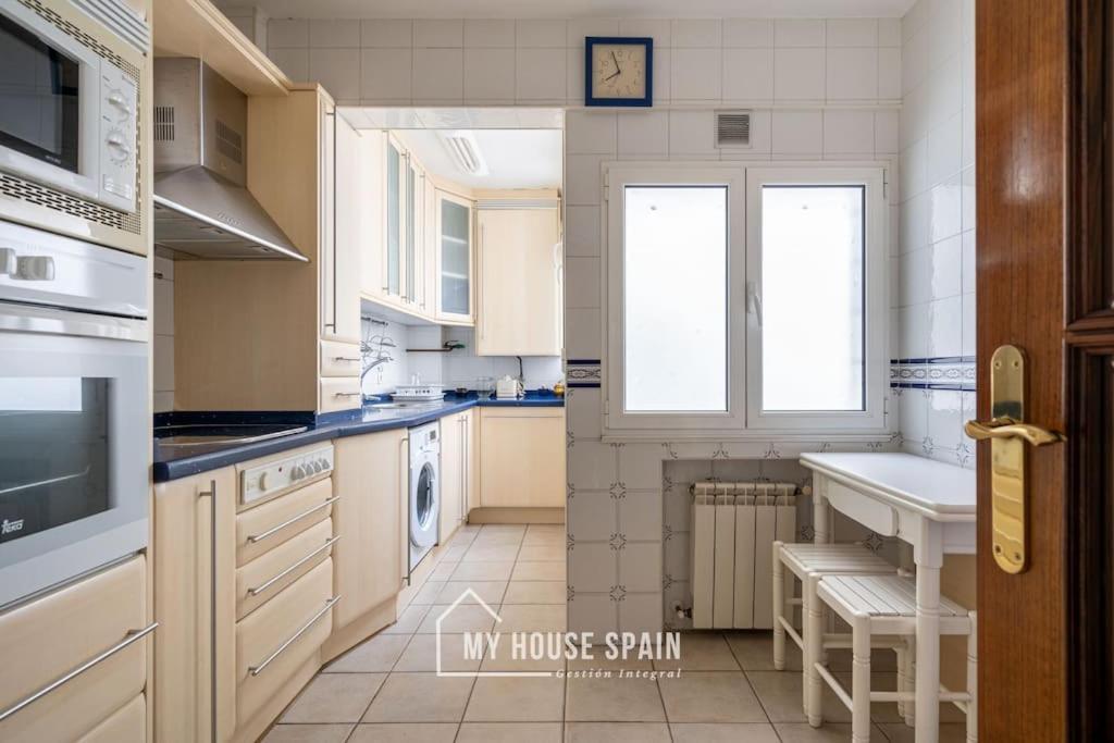 Myhousespain - Piso Centrico Junto A La Playa Хіхон Екстер'єр фото