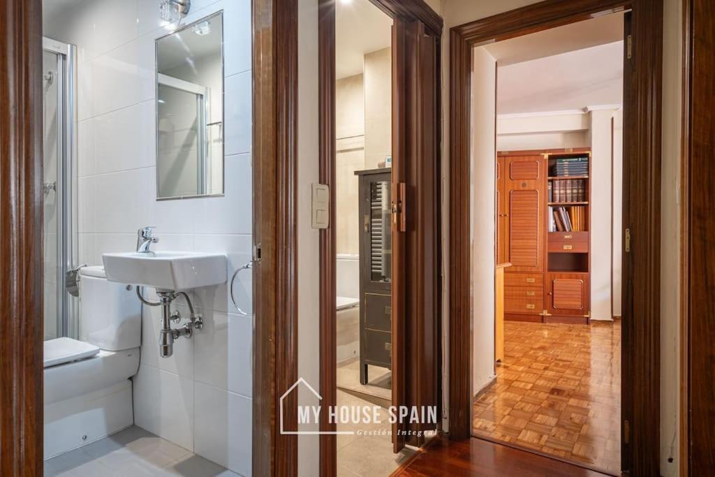 Myhousespain - Piso Centrico Junto A La Playa Хіхон Екстер'єр фото